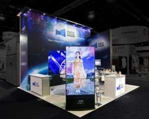Bright digital signage for trade show visibility
