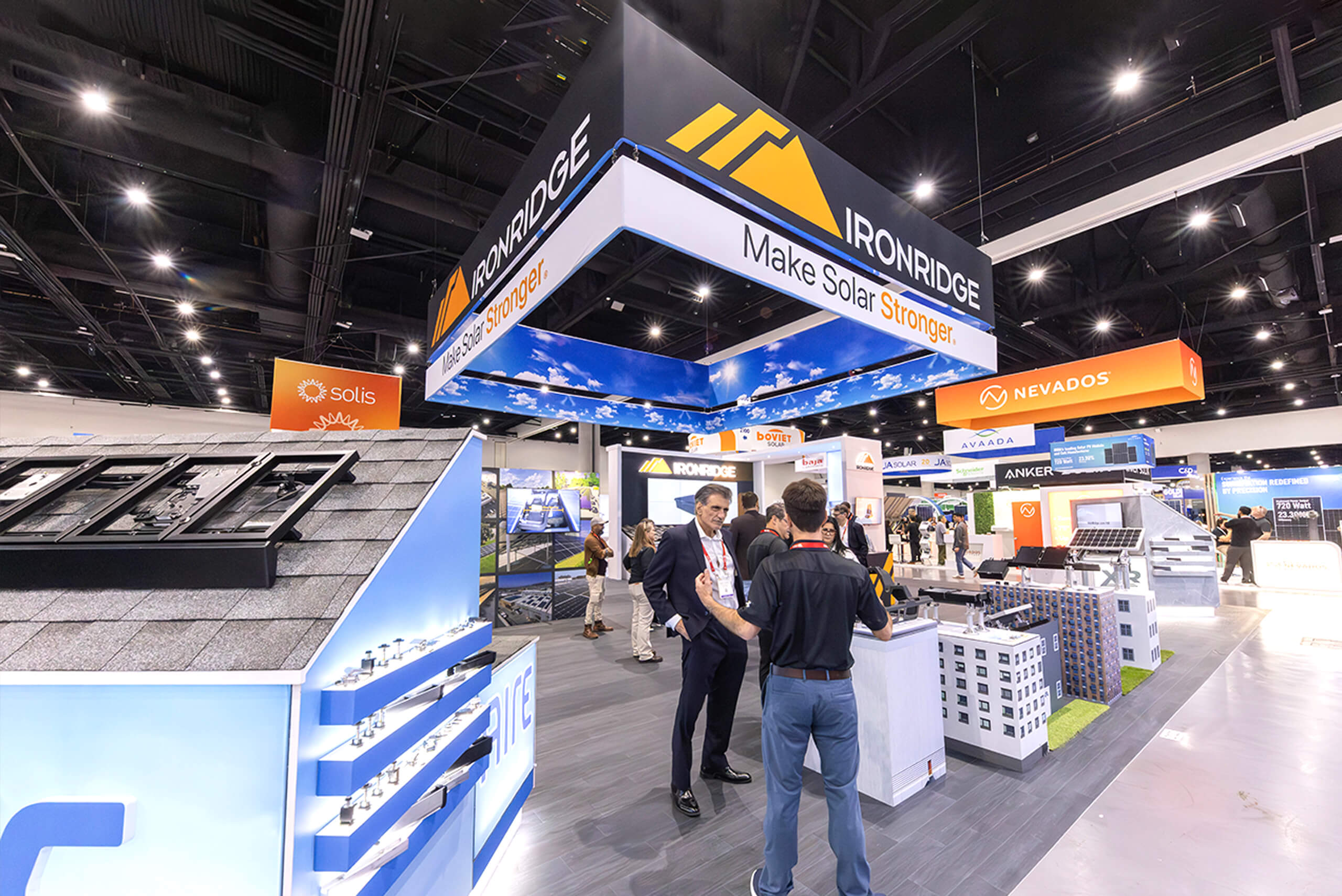 IRONRIDGE 40x50 exhibit rental at Intersolar North America