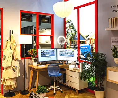 Work Desk